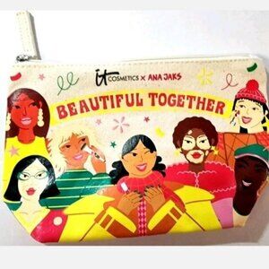 It Cosmetics Canvas Makeup Bag ANA JAKS Beautiful Together NWT​